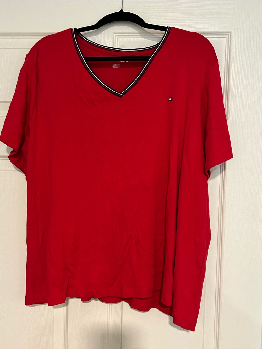 Tommy Hilfiger Men’s Bright Red V‑Neck Short Sleeve Tee